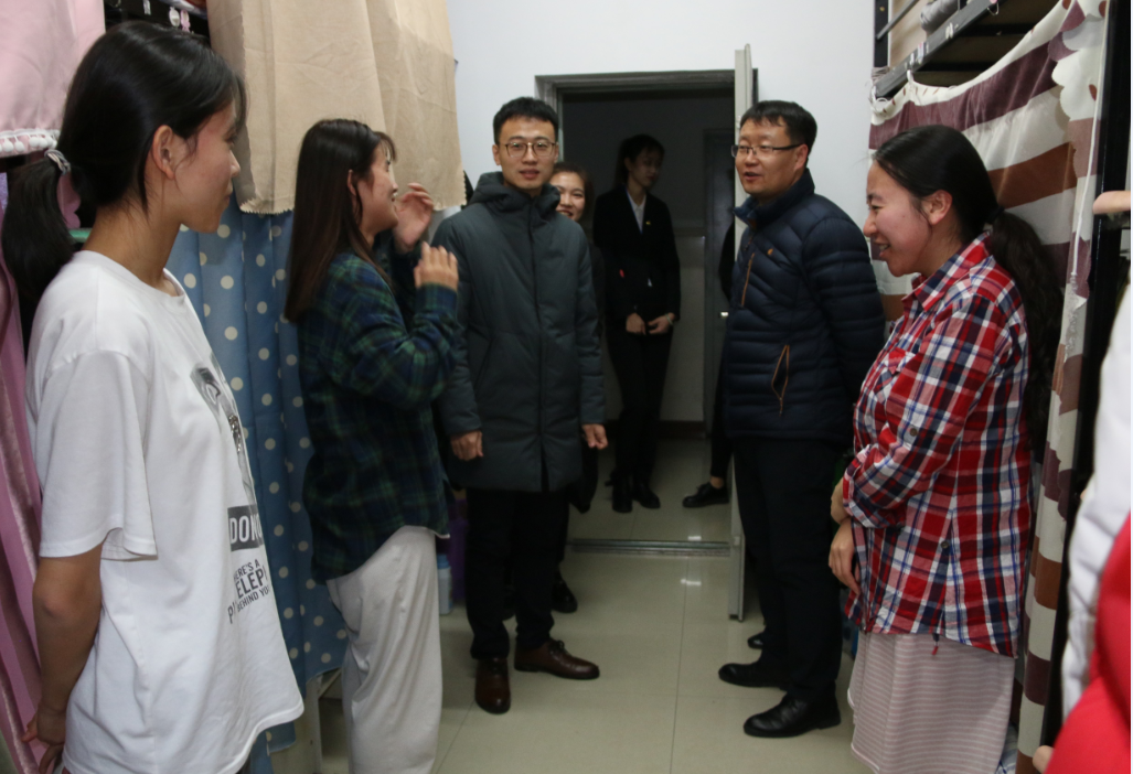 QQ截图20180302083230.png QQ截图20180302083230.png